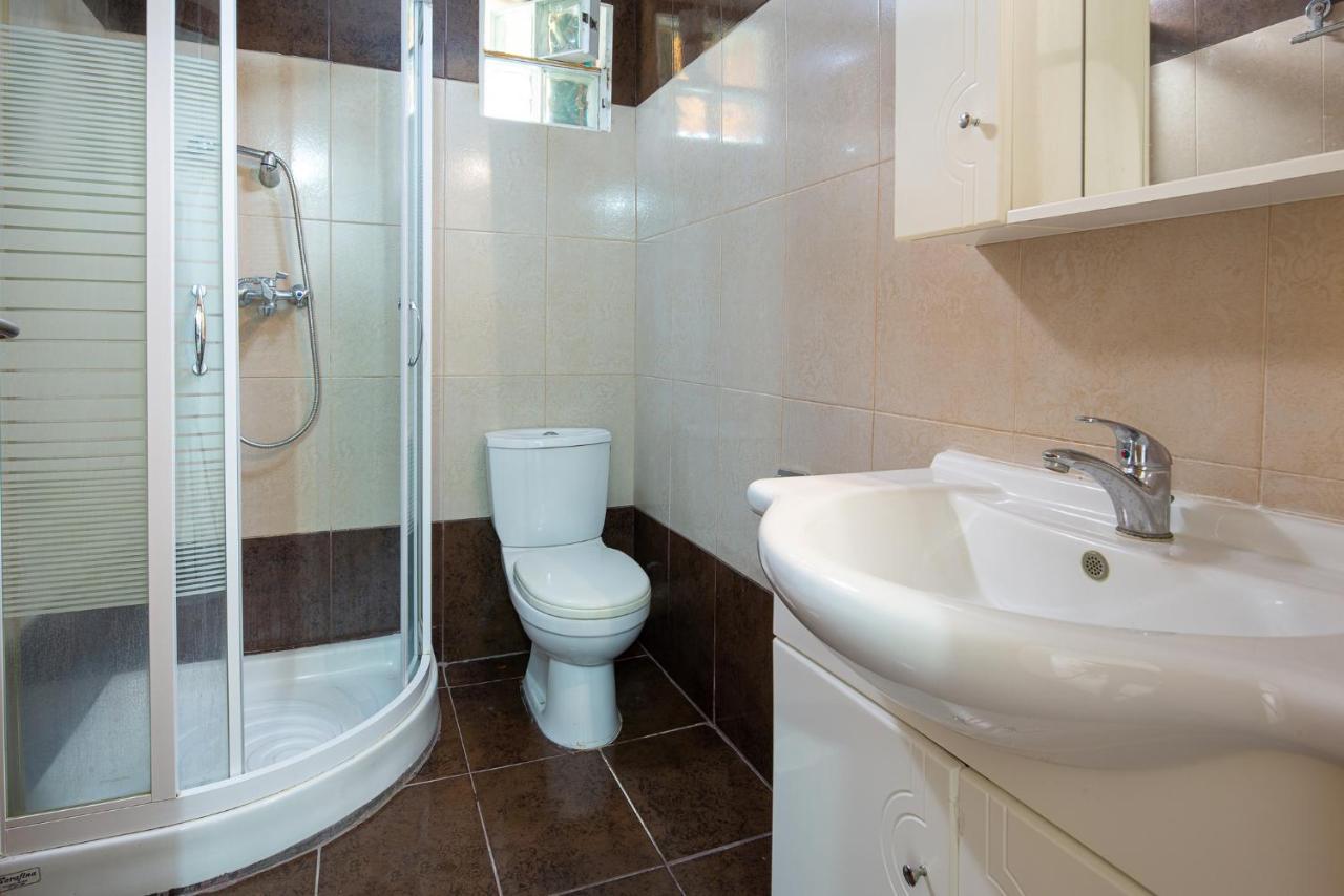 Agatha House Aparthotel Valti Bagian luar foto